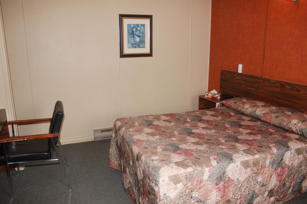 Motel Boise Blainville Ngoại thất bức ảnh